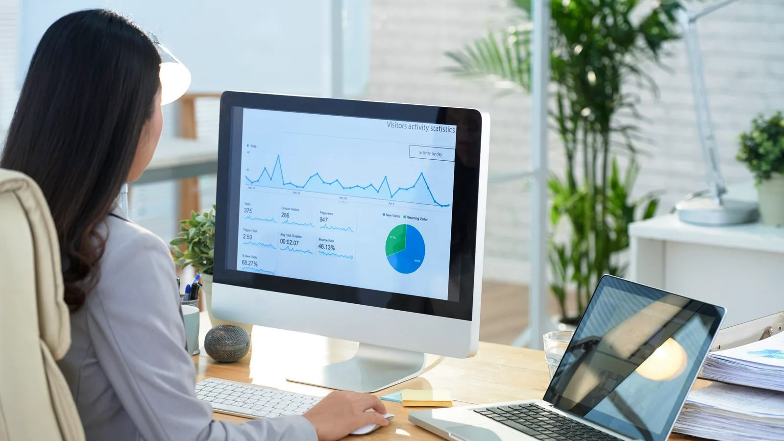 Search Engine Optimization for Dallas businesses, illustrated as a holographic interface
